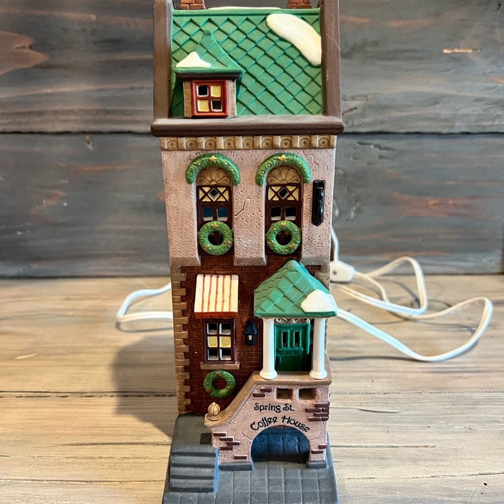 Department 56 Christmas In The City Spring St. Coffee House Heritage